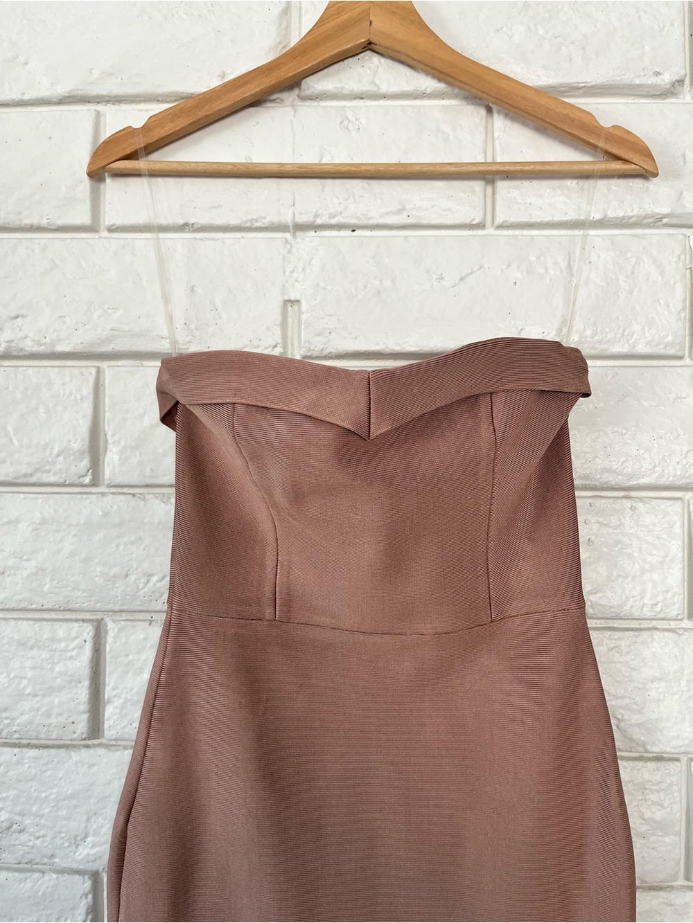 HOUSE OF CB Fabrizia Pink Blush Bandage Strapless Fluted Hem Dress Midi Medium - Picture 4 of 9